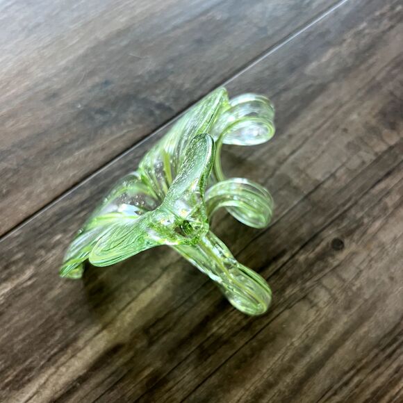Genuine Murano Flower Vase Hand Blown Art Glass 3-Petal Green White Italy EUC - Picture 4 of 13